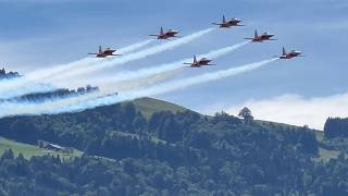 Patrouille Suisse Seenachtsfest Lachen 572024 🇨🇭 4K Swiss Air Force Airshow [upl. by Assed760]