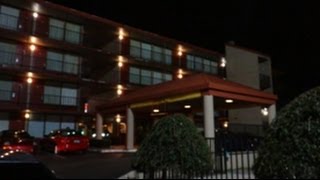 Hotel Tour Americas Best Inn in Birmingham AL room compared to Days Inn in Princton WV [upl. by Aicinat]