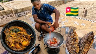 Delicious African cooking Cooking a Mouthwatering 1 meal in Lomé Togo West Africa 🌍 [upl. by Nivanod]