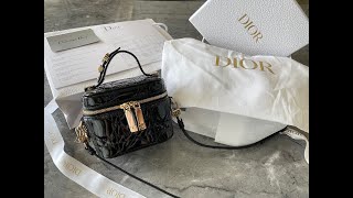 Dior Patent Micro Vanity Case  Unboxing amp What Fits In It 👛🖤 [upl. by Eilerua]