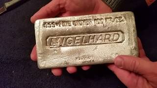 Unboxing a 100 oz Engelhard Silver Bar [upl. by Eelrebmyk]