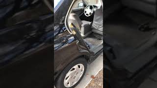 How to open a car door that is stuck closed [upl. by Attenborough]