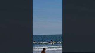 ROCKAWAY BEACH NY LOCALS SURF 🏄‍♂️ SCHOOL newyork beachlife views [upl. by Naval285]