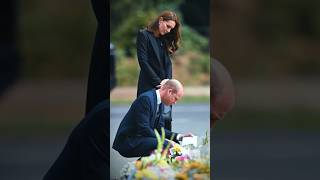 Prince William and Princess Catherine view tributes to the Queen at Sandringham [upl. by Killy43]