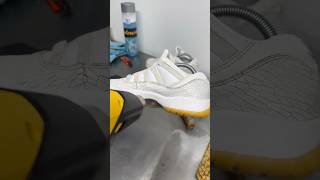 How to remove midsole creases on Jordan 11s 🫢🔥 soleresto creaseremoval sneakers jordan11 [upl. by Hackathorn]