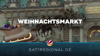 Der Weihnachtsmann fliegt wieder über RoncalliWeihnachtsmarkt in Hamburg [upl. by Gabriela]