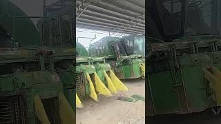 John Deere cotton pickercotton johndeere agriculturalmachinery [upl. by Dorcia]