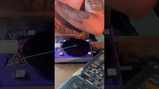 Turntable sc1000 primeros pasos scratch sc1000 turntable beatmaker [upl. by Eelrak]