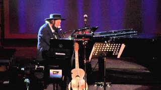 Vinicio Capossela  Ovunque proteggi  Musicultura 2015 [upl. by Ahsinav]