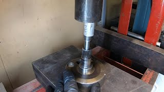 Suzuki RM125 Crankshaft repair and rebuild part 5 [upl. by Aunson530]