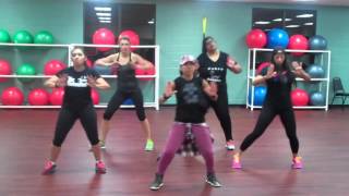 Los zapatos  Dance Fitness [upl. by Tinor]