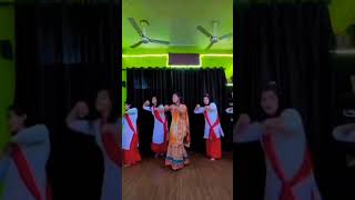 Mayi ni mayi mundar par teri bol raha hai kaga dance dancestyle shorts viral shortsfeed [upl. by Adnomar]