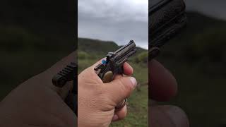 💨 Disparo DERRINGER en el Cerro Chinampinas 🔫 toygun toypistol derringer [upl. by Enairda]