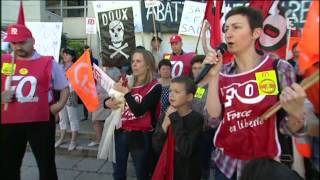 Une manifestation pour espérer encore France 3 Bretagne [upl. by Wennerholn302]