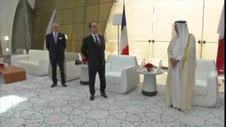 Hollande à Doha pour la signature du contrat de vente de 24 Rafale [upl. by Elam]