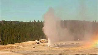 Yellowstone Supervolcano Old Faithful time lapse  Извержение гейзеров Супервулкане Йеллоустон [upl. by Daisie879]