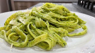 Fettuccine al pesto cremoso  ALE DE NAVA [upl. by Anawaj]