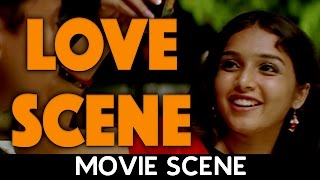 Pattalam  Love Scene  Nadiya  Roshan Krishna [upl. by Ahsetan]