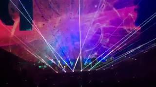 Roger Waters  Comfortably Numb  Nashville TN August 13 2017 [upl. by Idnim]