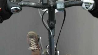 Ebike with Cyclone 500W motor kit and NuVinci variator in action  42kmh on flat [upl. by Saoj]