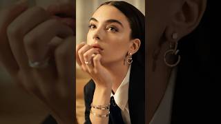 Deva Cassel nouvelle ambassadrice Cartier comme Monica Bellucci bijoux joaillerie jewelry [upl. by Alaehcim175]