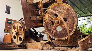 Restoration Giant Wood Cutting Band 60s Saw Machine  Restoring Super Rusty Circle Cutting Saws [upl. by Greerson]