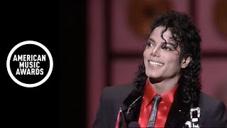 Michael Jackson Wins Lifetime Achievement Award  AMA 1989 [upl. by Nwadahs]