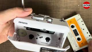 Aiwa TRA30B Radio Cassette Recorder 外部マイク付属で、ボイスメモとしても使えるコンパクトなラジオカセットレコーダー [upl. by Aitnas]