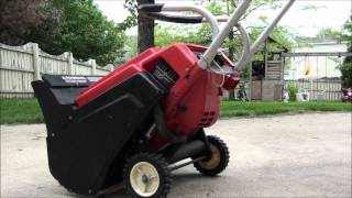 Toro S200 snowblower [upl. by Strang84]