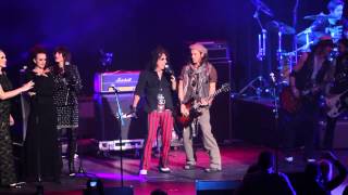 Alice Cooper Performs quotSchools Outquot 12812 [upl. by Darya528]