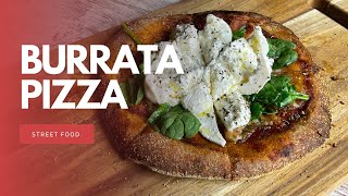 Pizza Burrata Casera  Street Food  Rápido y fácil [upl. by Korfonta]