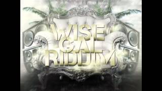 Debon  Piensa En Mi Wise Gyal Riddim JUNE 2012 [upl. by Elias]