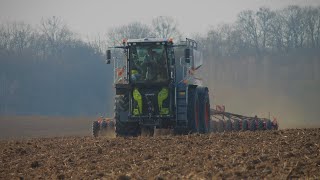 Claas Xerion 4200  Horsch Sprinter 8 st [upl. by Akienom425]