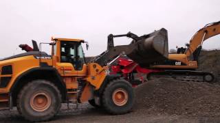 Sandvik QH331 Hydrocone Crusher complete with Hanging Screen [upl. by Hayn]