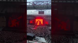 Sfera Ebbasta  VISIERE A BECCO X2VR LIVE San Siro 2024 [upl. by Nadabas]