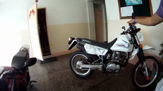 Suzuki DR 200 2009 Stock Exhaust Sound [upl. by Faun310]