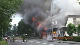 Grote uitslaande brand bij PANWok restaurant [upl. by Adam]