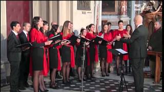 Coro Lavinium  Kyrie Missa Piccola S Milliken  diretta su Rai1 [upl. by Buskus]