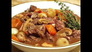 Recette de Bœuf Bourguignon [upl. by Derrej]