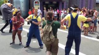 Despicable Me minion dance [upl. by Gildas382]