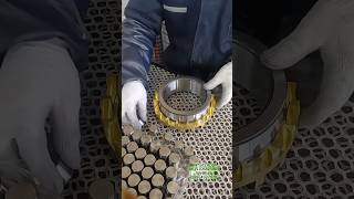 Installation process of cylindrical roller bearing bearing machinery maintenance [upl. by Ailegave]