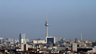 Live  Panoramarundblick vom Dach des Corbusierhauses in Berlin  aus ca 100 m ü NN [upl. by Cantlon317]