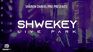 ישתבח שמו  שוואקי לייב פארק  Yishtabach  Shwekey Live Park [upl. by Morgun]