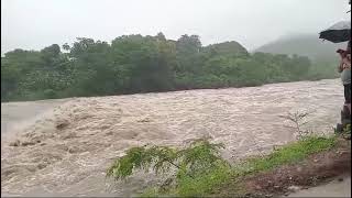 Se registra fuerte creciente en el Río Goascorán Valle [upl. by Manoop]