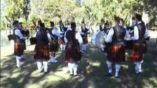 Redcliffe Scottish Pipe Band ANZAC DAY SANDGATE [upl. by Elberfeld347]