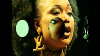 Oumou Sangare  Wayeina [upl. by Eikcaj]