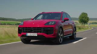 2025 Porsche Cayenne Coupe GTS in Rot  Innen außen Fahraufnahmen [upl. by Rednave]