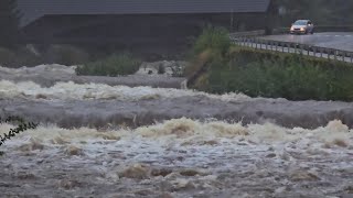 Tag 1 Unwetter in Tschechien  Polen  Österreich führen zu Hochwasser und Schneemassen [upl. by Mylor]