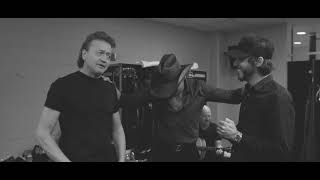 Backstage at Soul2Soul Tim McGraw Chris Janson and Mark Collie cover Merle Haggard quotMama Triedquot [upl. by Enyaht837]