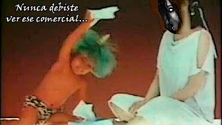 Nunca Deberías Ver el Comercial Maldito de Kleenex Luego de las 000 hrs [upl. by Arraek566]